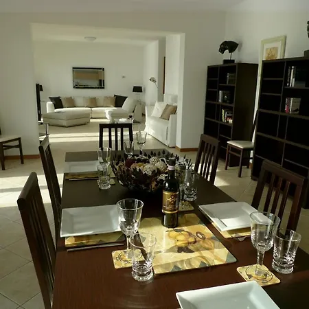 Apartment Sleeps 4 Pool T421241 *